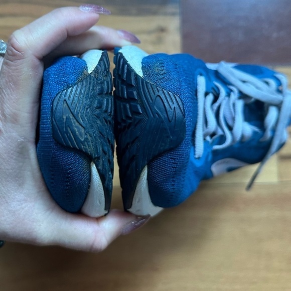 Brooks Launch 7 Sneakers - Picture 6 of 10